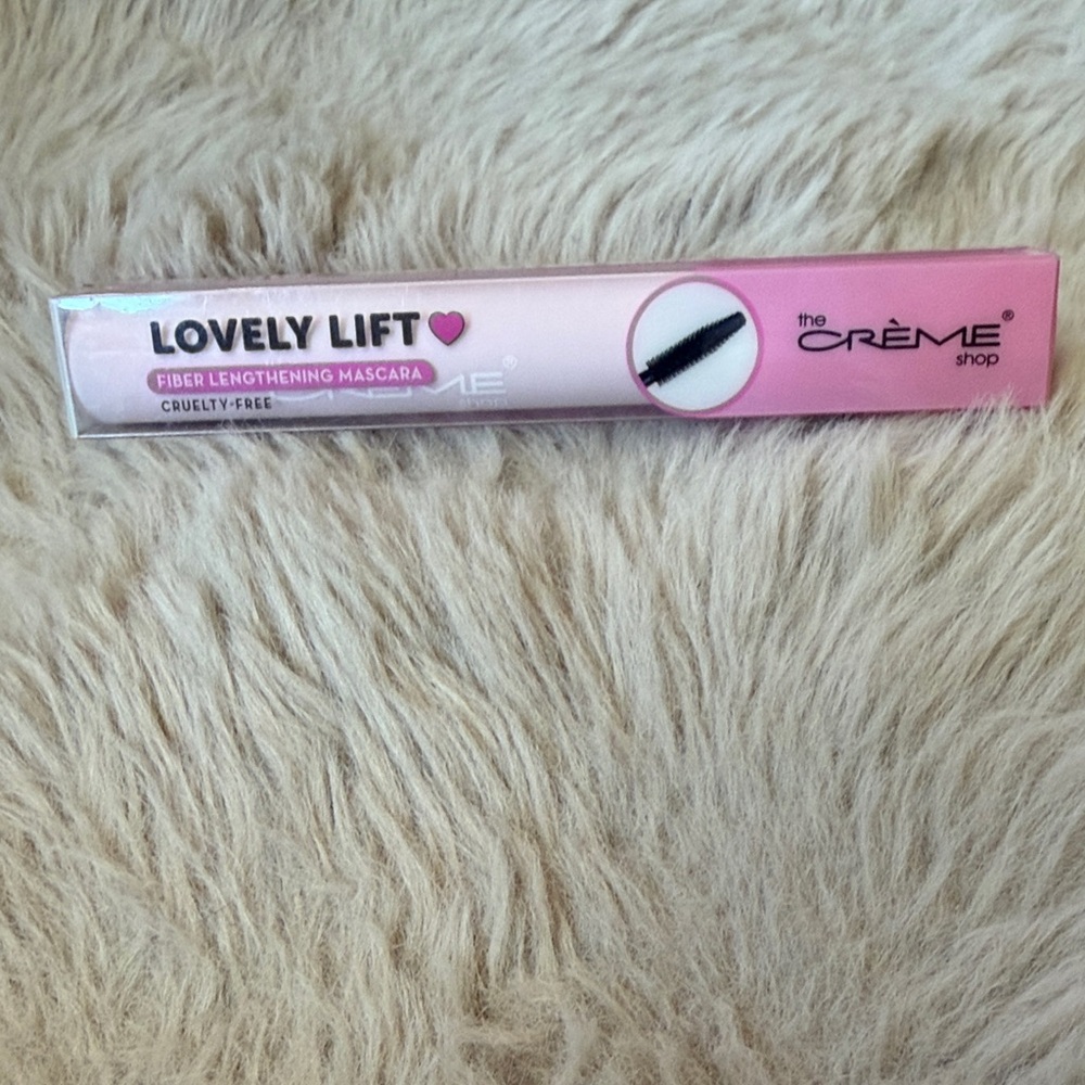 💕NWT The Crème Shop Lovely Lift Mascara. Part of 3 for $25